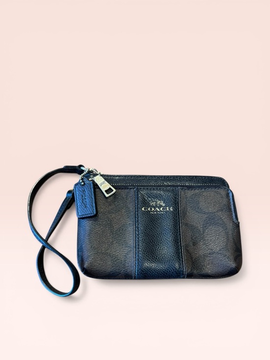 Coach Handbags - Coach Double Zip Wristlet